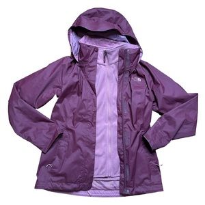 North Face Women's Dryvent Coat with Inner Jacket.  Sz: S/P